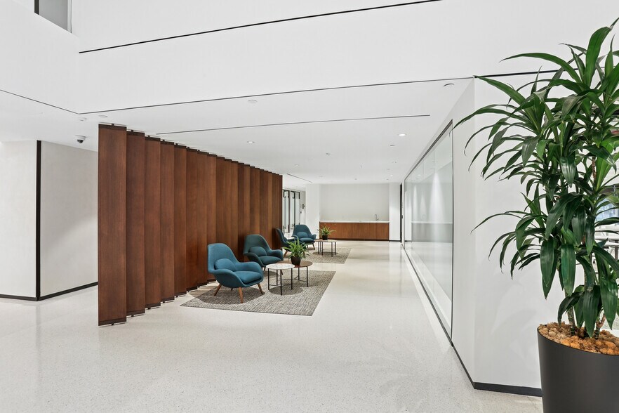 More Photos Of 6500 Rock Spring Dr, Bethesda Medical For Lease