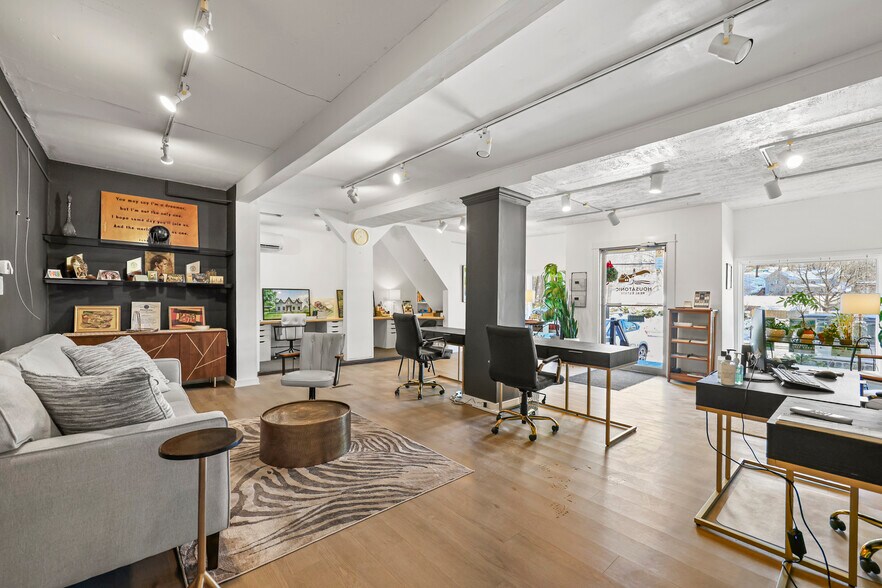 More Photos Of 402 Park St, Housatonic Office For Sale