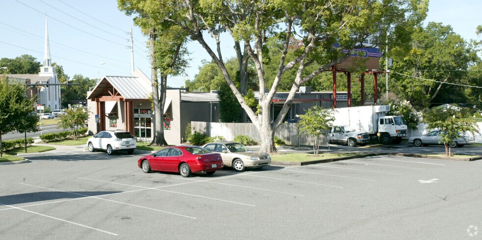 More Photos Of 2326 Blanding Blvd, Jacksonville Freestanding For Sale