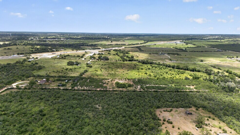 More Photos Of 180 County Road 777, Devine Land For Sale