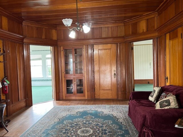 More Photos Of 8-10 Keller St, Petaluma Office For Lease