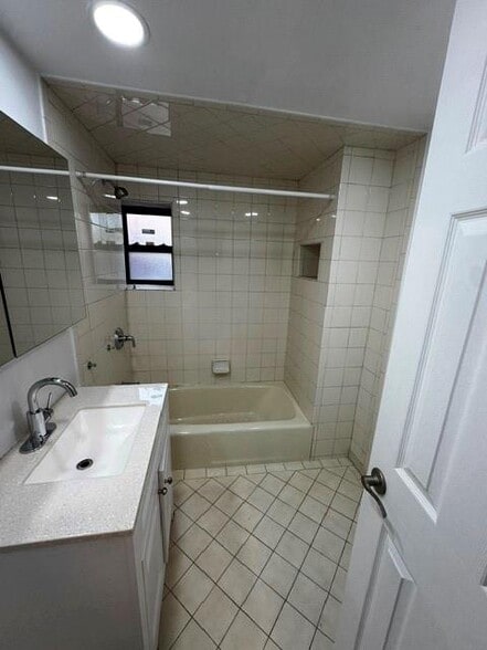 More Photos Of 602 Henry St, Brooklyn Apartments For Sale