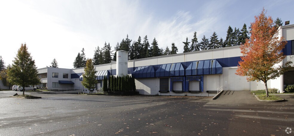 More Photos Of 18544-18555 SW Teton Ave, Tualatin Warehouse For Lease