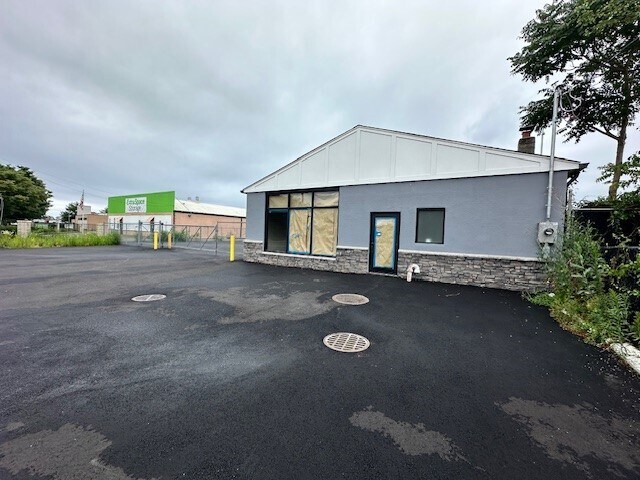 Primary Photo Of 116 Saxon Ave, Bay Shore Service For Sale