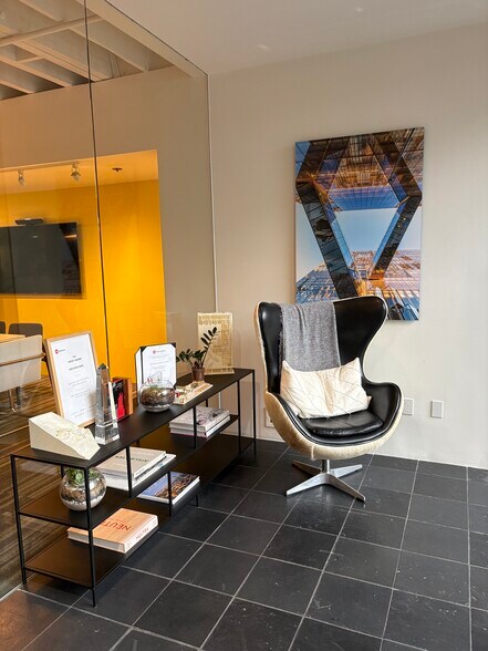 More Photos Of 639 Front St, San Francisco Office For Lease