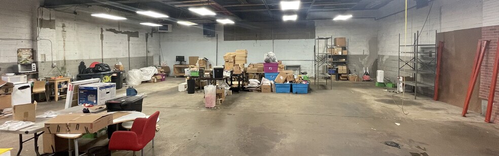 More Photos Of 185 Woodward Ave, Ridgewood Warehouse For Sale