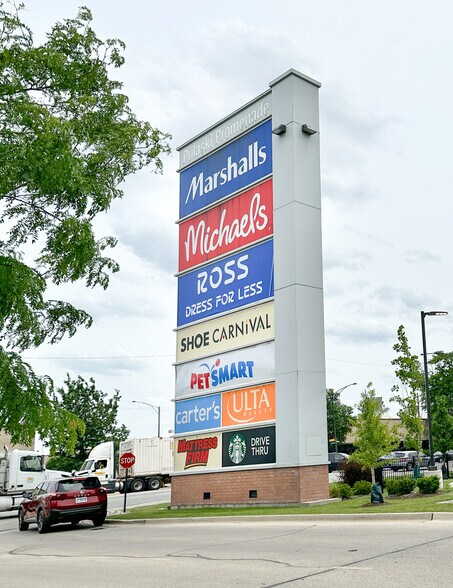 More Photos Of NWC 42nd St & Pulaski Rd, Chicago Unknown For Sale