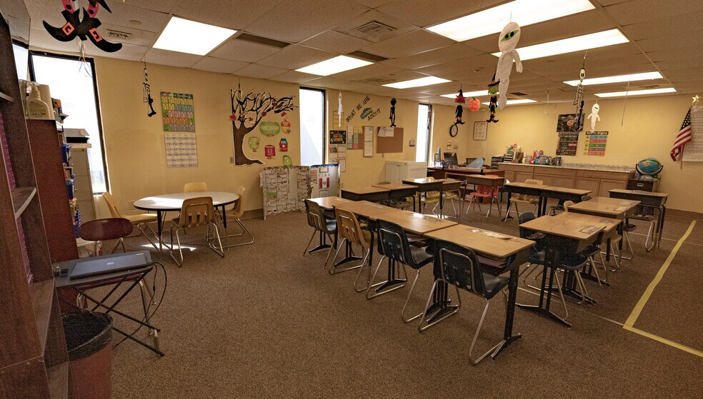 More Photos Of 8190 Pensacola Blvd, Pensacola Specialty For Sale