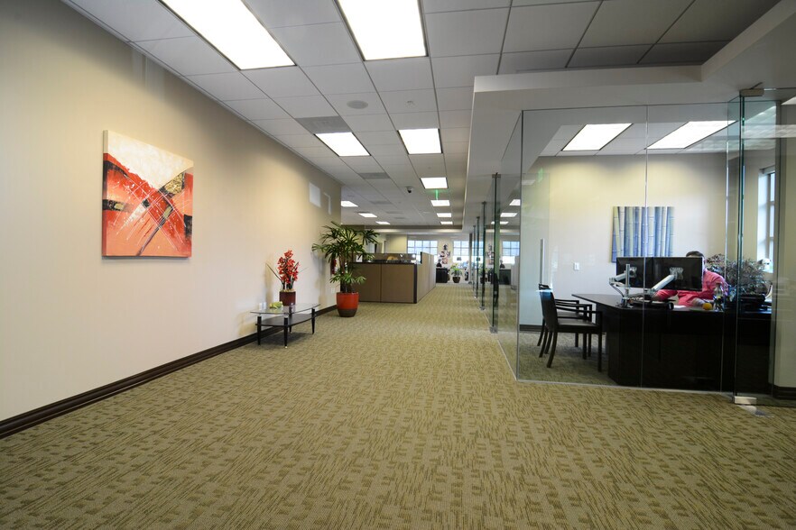More Photos Of 33302 Valle Rd, San Juan Capistrano Office For Sale