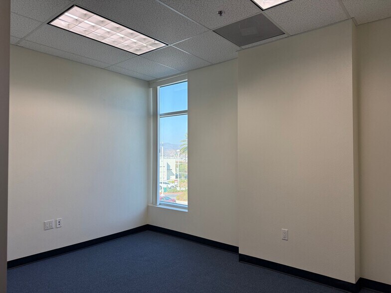 More Photos Of 4234 Green River Rd, Corona Medical For Lease