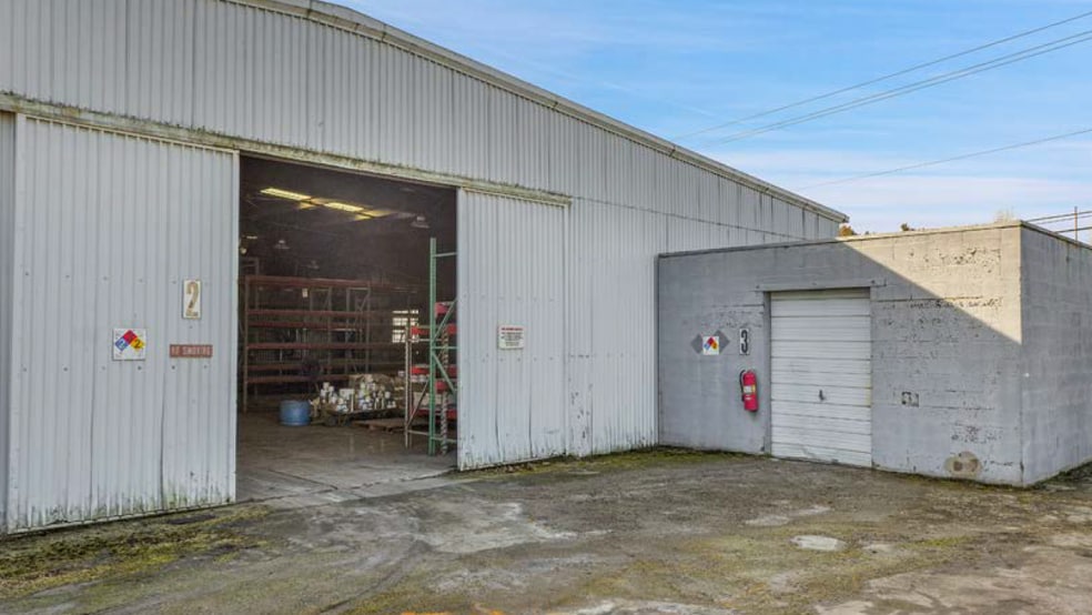 More Photos Of 8000 NE 14th Pl, Portland Warehouse For Sale