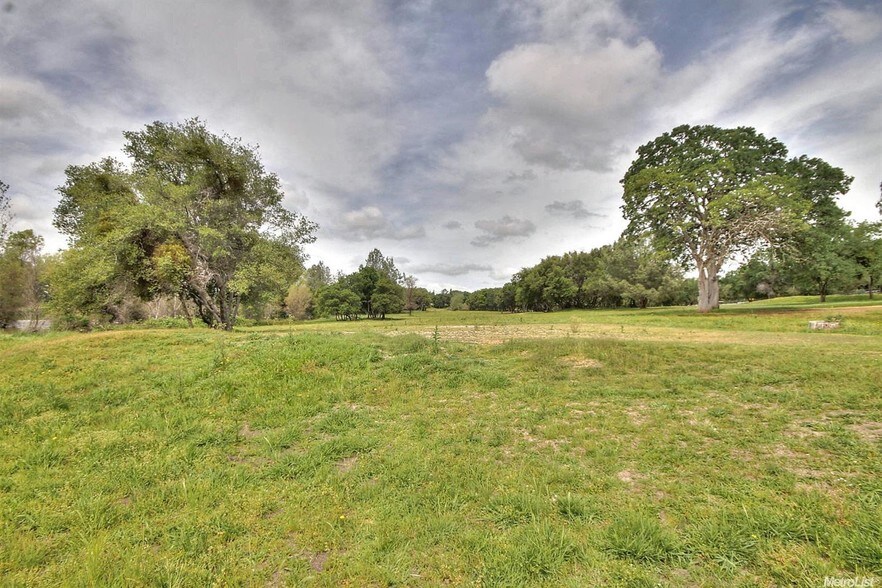 More Photos Of 3000 Alexandrite Dr, Rescue Land For Sale