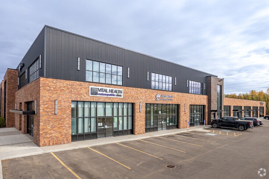 More Photos Of 895 Pembina Rd, Sherwood Park Storefront Retail Office For Sale