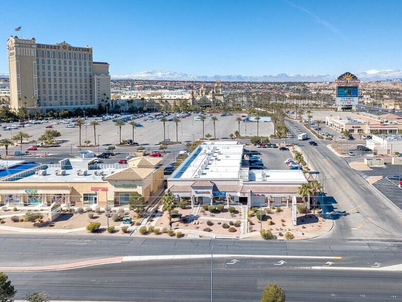 More Photos Of 565 Marks St, Henderson General Retail For Sale