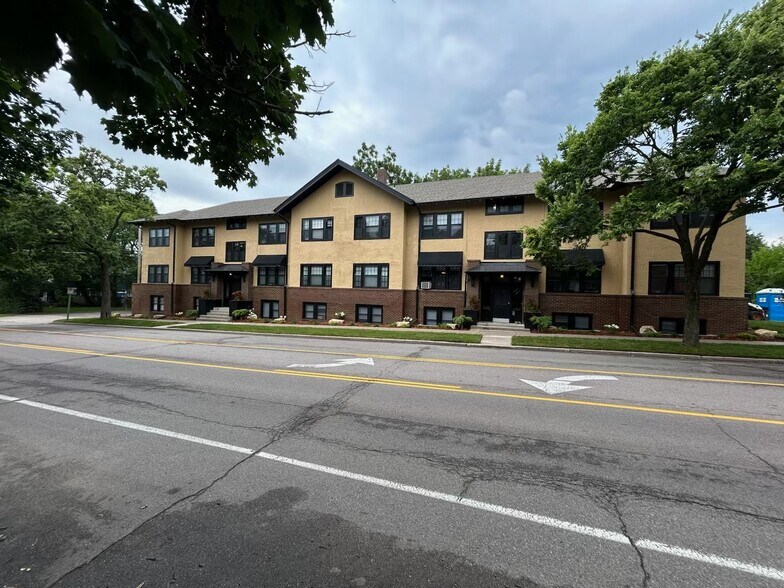 More Photos Of 107-115 Fairview Ave N, Saint Paul Apartments For Sale