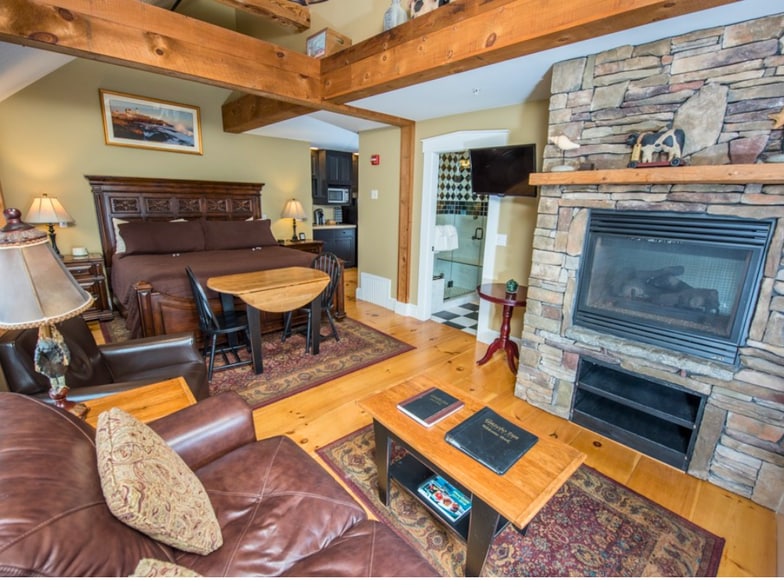 More Photos Of 571 Main St, Ogunquit Hospitality For Sale