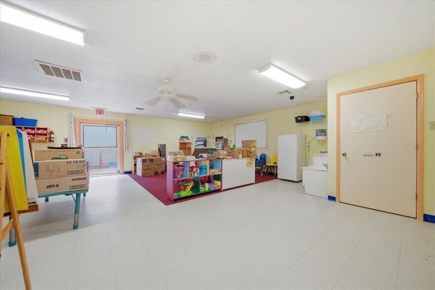 More Photos Of 1330 Knox McRae Dr, Titusville Schools For Sale