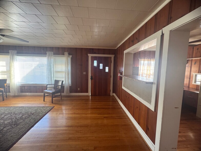 More Photos Of 8385 AL Highway 144, Alexandria Office Residential For Sale
