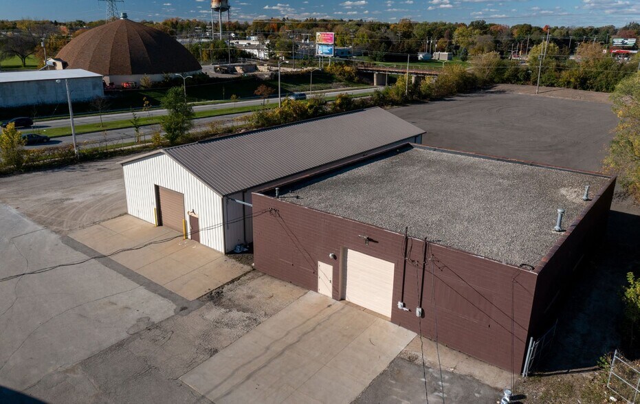 Primary Photo Of 6194 N Sherman Blvd, Milwaukee Industrial For Sale