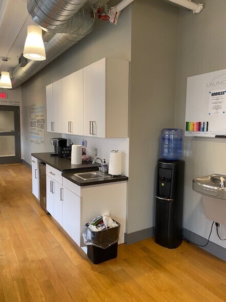 More Photos Of 106 E Liberty St, Ann Arbor Loft Creative Space For Lease