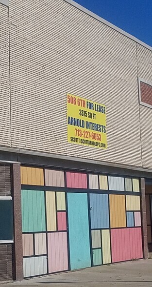 More Photos Of 502-514 6th St N, Texas City General Retail For Sale