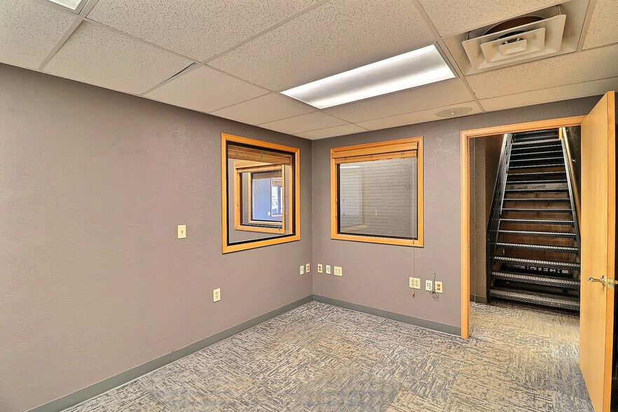 More Photos Of 1616 2nd Ave, Greeley Industrial For Sale