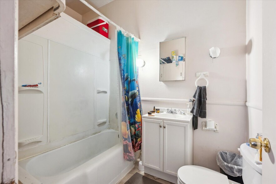 More Photos Of 7427 W Grandview Ave, Arvada Storefront For Sale