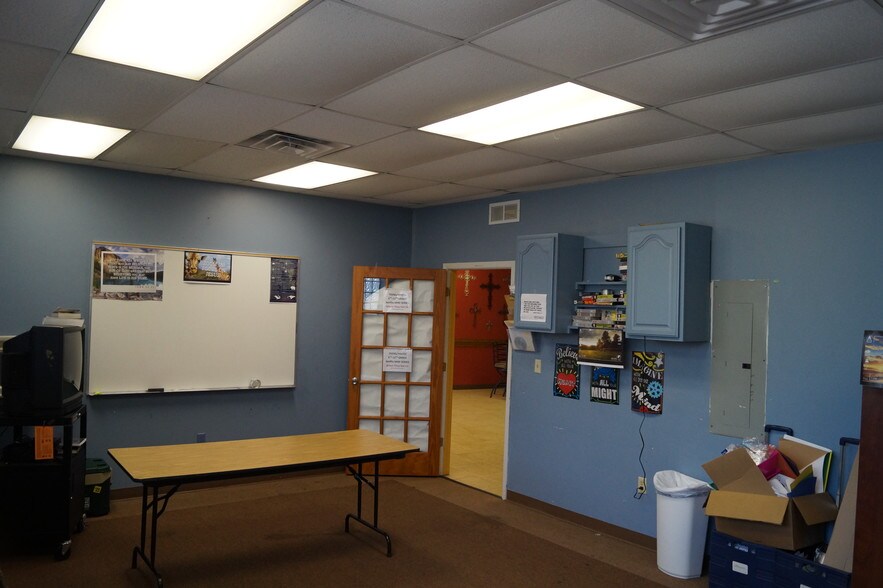 More Photos Of 5212 Heath Rd, San Antonio Religious Facility For Sale