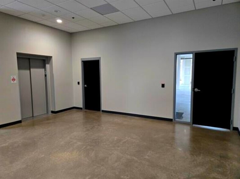 More Photos Of 120 Twin Steeples Cir NE, Dyersville General Retail For Lease