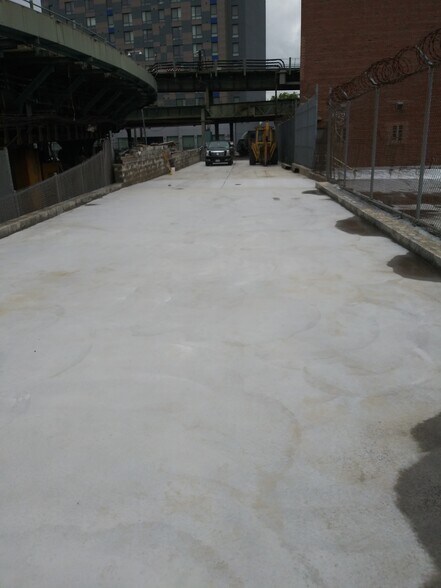 More Photos Of 4526 White Plains Rd, Bronx Land For Lease