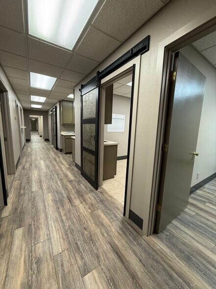 More Photos Of 4550 Lamar Ave, Paris Rehabilitation Center For Lease