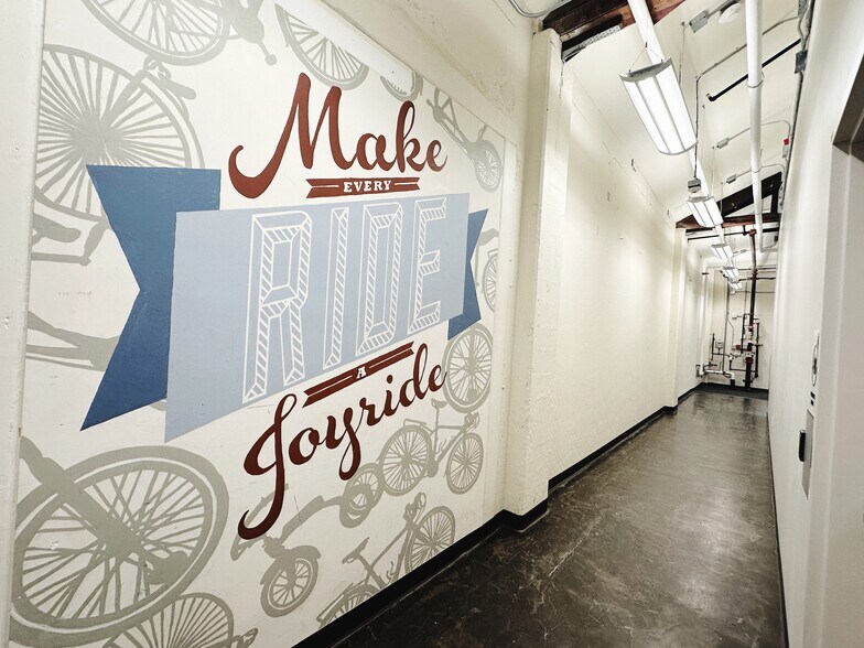More Photos Of 2025 NW Overton St, Portland Loft Creative Space For Lease