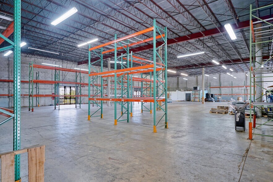 More Photos Of 7200 NW 1st Ave, Miami Distribution For Lease