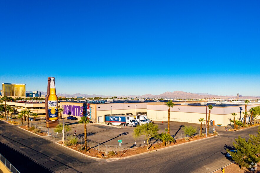More Photos Of 6333 Ensworth St, Las Vegas Warehouse For Lease