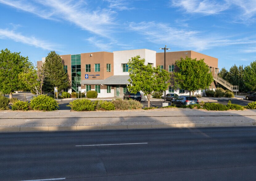Primary Photo Of 500 Unser Blvd SE, Rio Rancho Office For Sale
