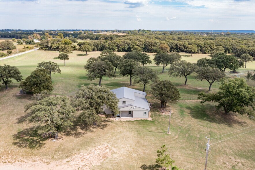 More Photos Of 12625 Sandpiper Rd, Thackerville Specialty For Sale