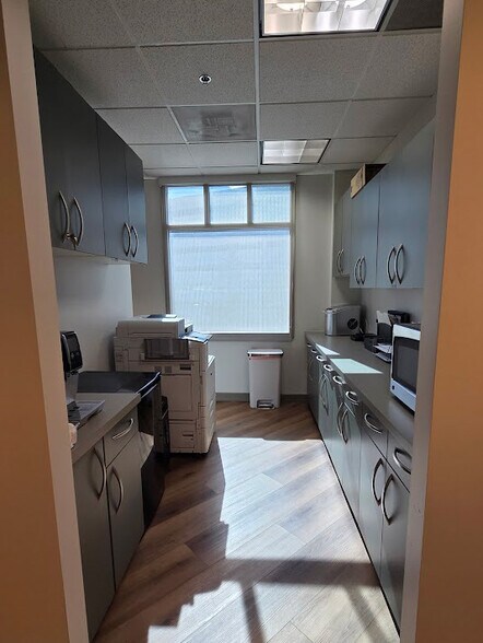 More Photos Of 5750 S Ulster Circle, Greenwood Village Office For Sale