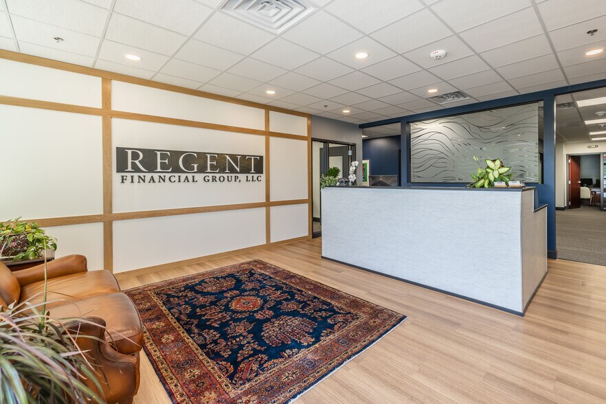 More Photos Of 500 Canal View Blvd, Rochester Unknown For Lease