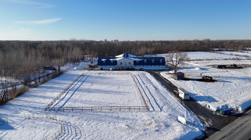 More Photos Of 4900 Ch Bellerive, Carignan Land For Sale