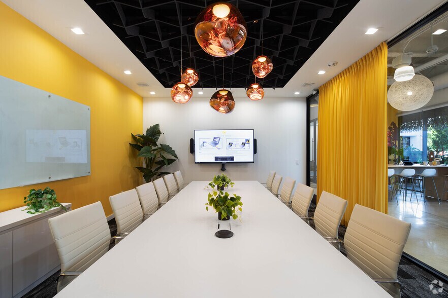 More Photos Of 18952 MacArthur Blvd, Irvine Unknown For Lease