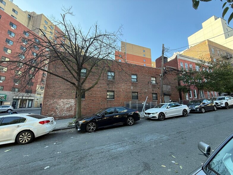 More Photos Of 279 E Burnside Ave, Bronx Land For Sale