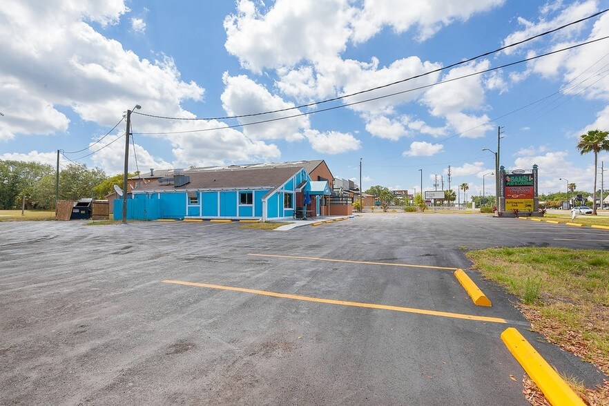 More Photos Of 4657 W Irlo Bronson Memorial Hwy, Kissimmee Hotel For Sale