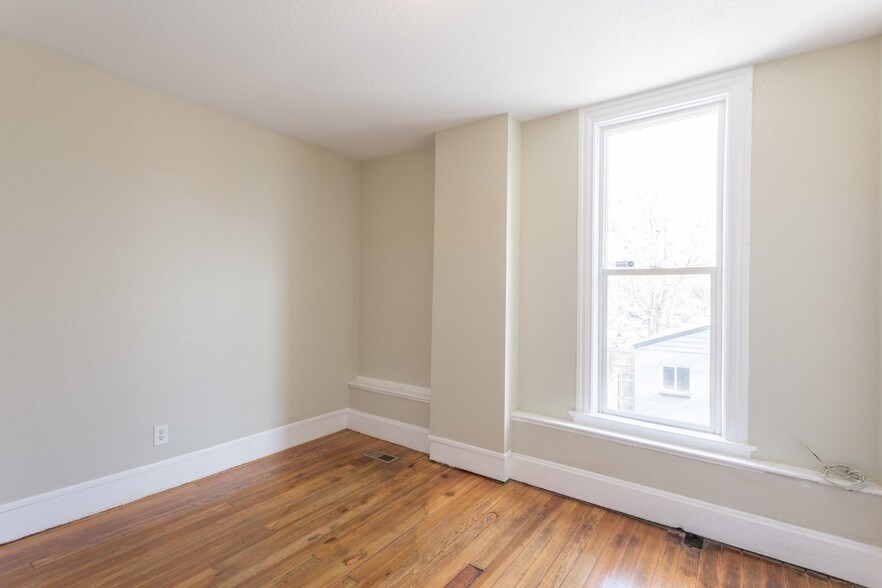 More Photos Of 2852 Welton St, Denver Office For Lease