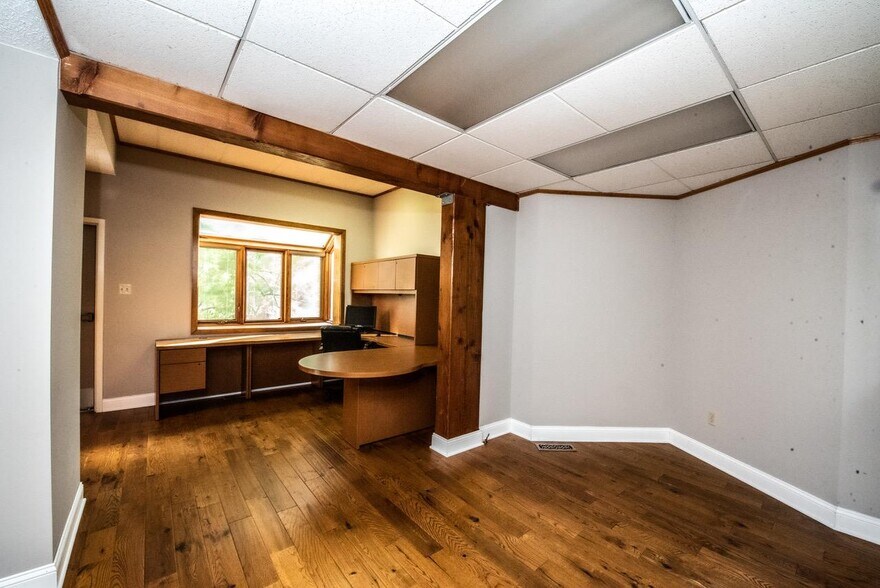 More Photos Of 124 John Robert Thomas Dr, Exton Loft Creative Space For Lease