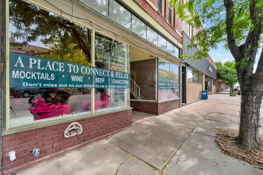Primary Photo Of 122 W Main St, Florence Storefront For Sale