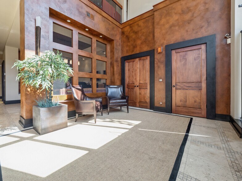 More Photos Of 4650-52 Lawrence, Chicago Office For Sale