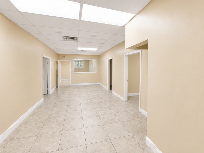 More Photos Of 2150 NW 21st St, Miami Office For Lease