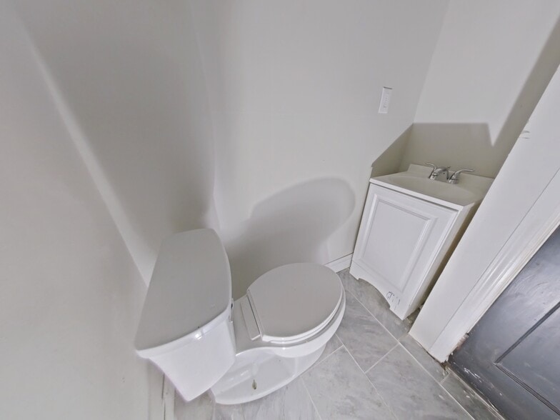 More Photos Of 5331 Wayne Ave, Philadelphia Apartments For Sale