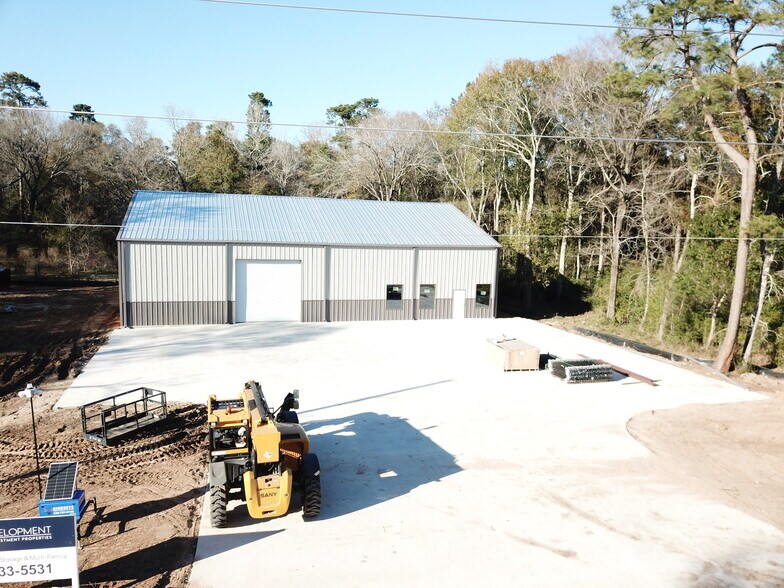 More Photos Of 2314 Wade Cir N, Conroe Warehouse For Sale