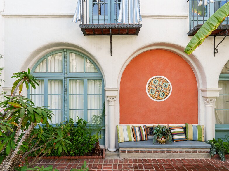 More Photos Of 8225 Fountain Ave, West Hollywood Apartments For Sale